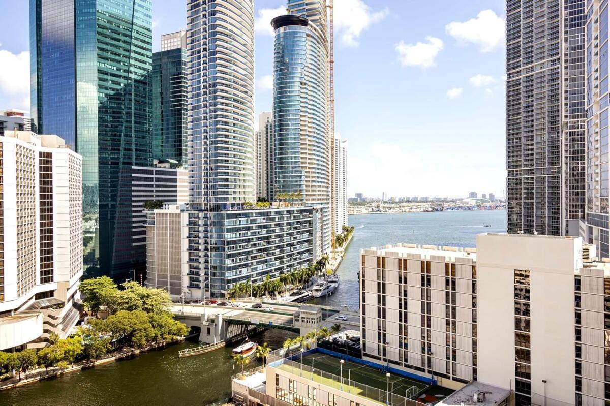 Apartment Brickellriver Loft With Parking & 12 Min To South Miami