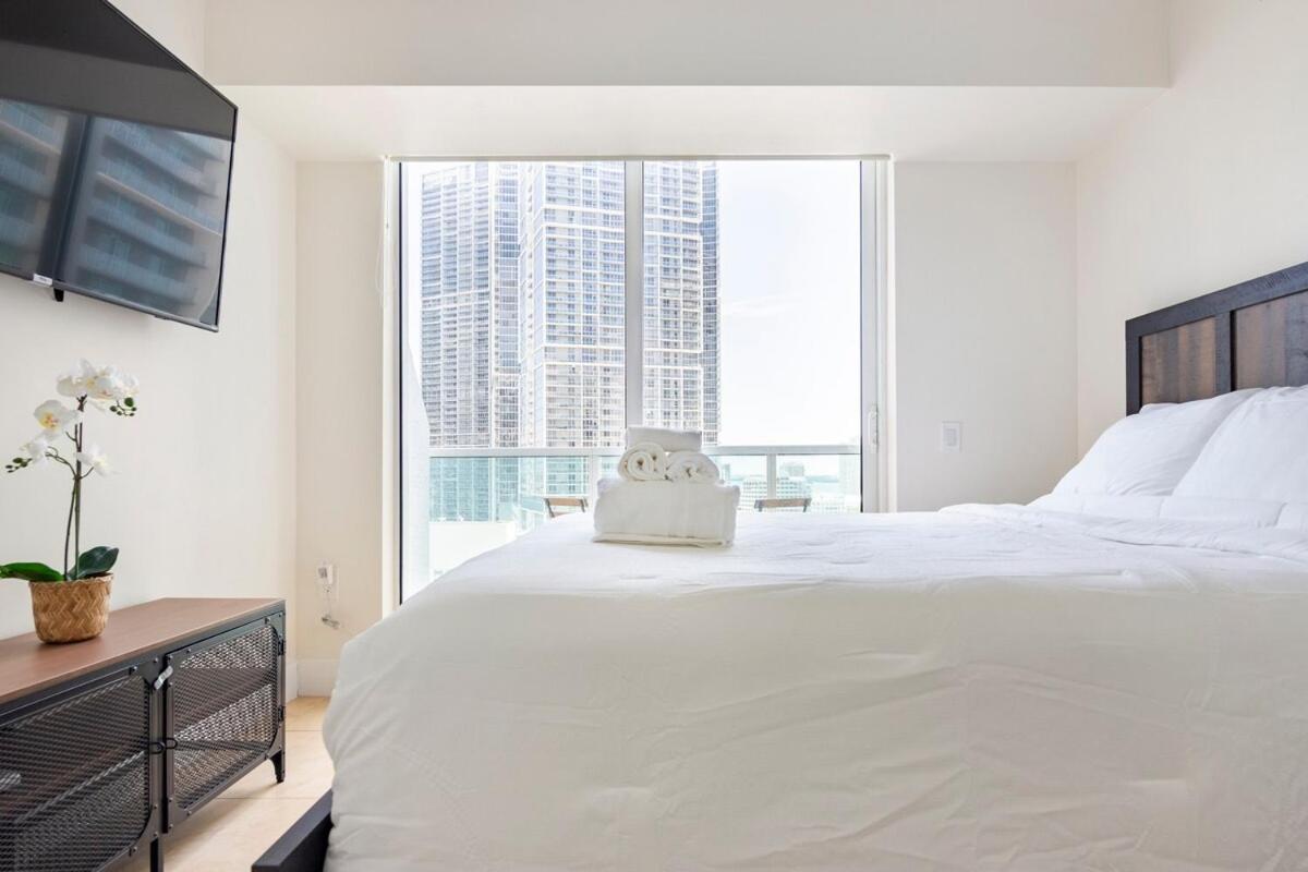Apartment Brickellriver Loft With Parking & 12 Min To South Miami
