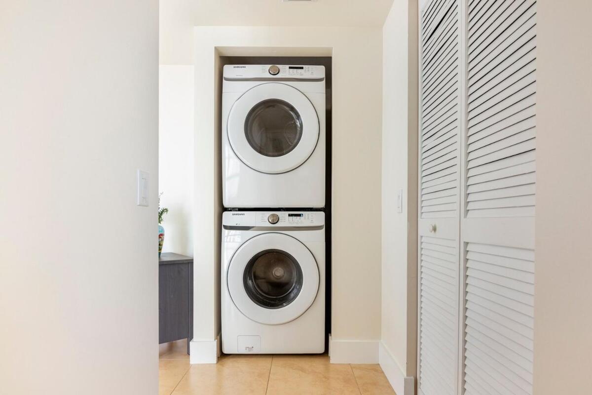 Brickellriver Loft With Parking & 12 Min To South