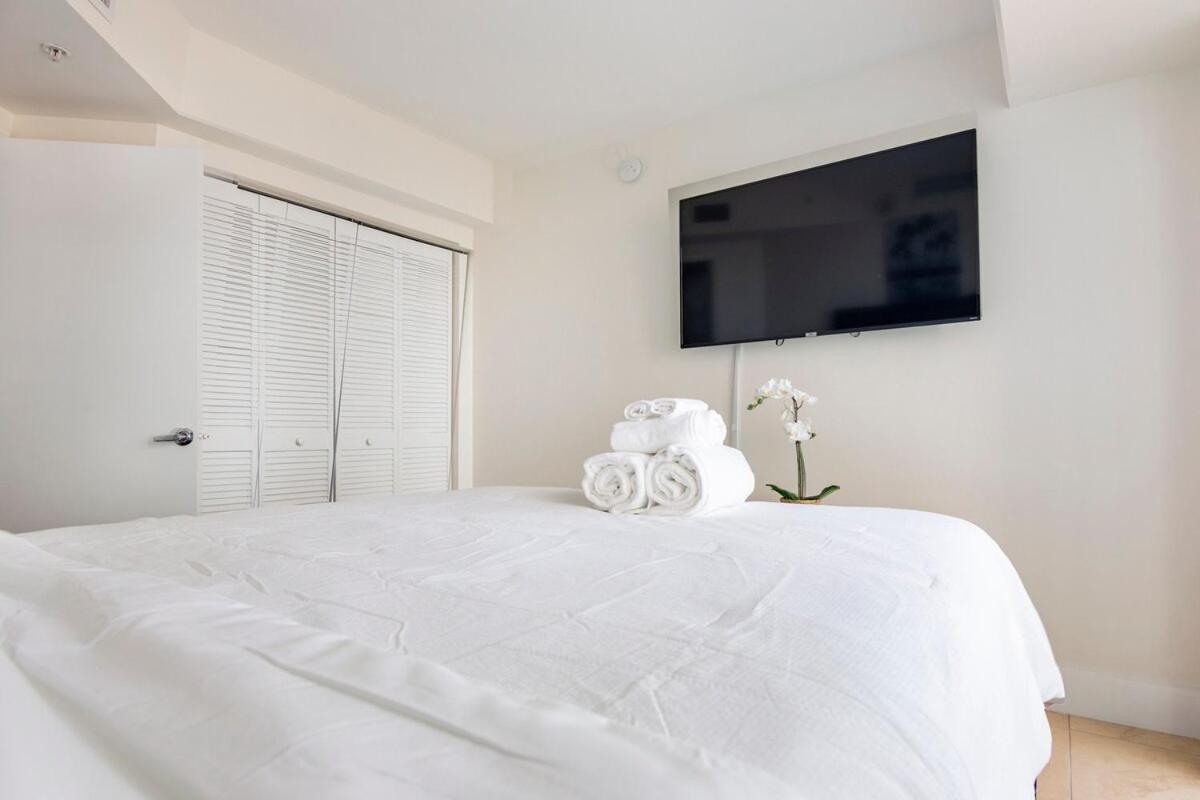 Brickellriver Loft With Parking & 12 Min To South Apartment Miami