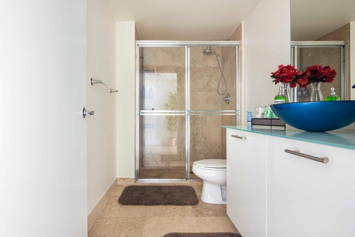 Brickellriver Loft With Parking & 12 Min To South Apartment
